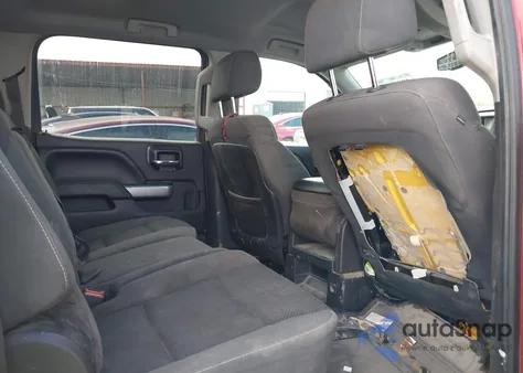 2015 Chevrolet Silverado 1500 2Lt z USA, uszkodzony, nr VIN 3GCUKREC3FG457439